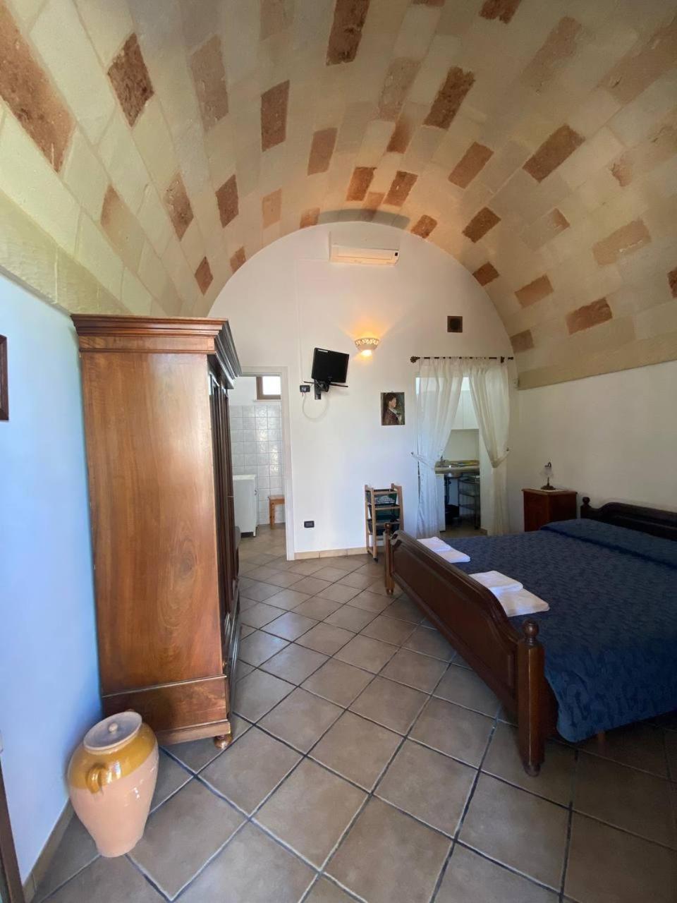 Masseria Montanari Carpignano Salentino Exterior photo